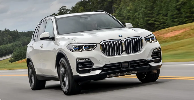2019 BMW X1 Gets a Facelift & Hybrid Upgrade – Already!