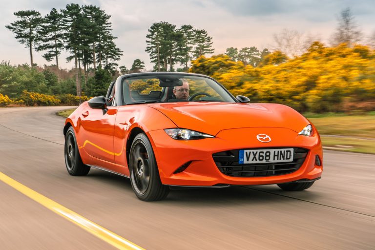 1-mazda-mx5-30th-anniversary-2019-fd-uk-hero-front-768x512.jpg